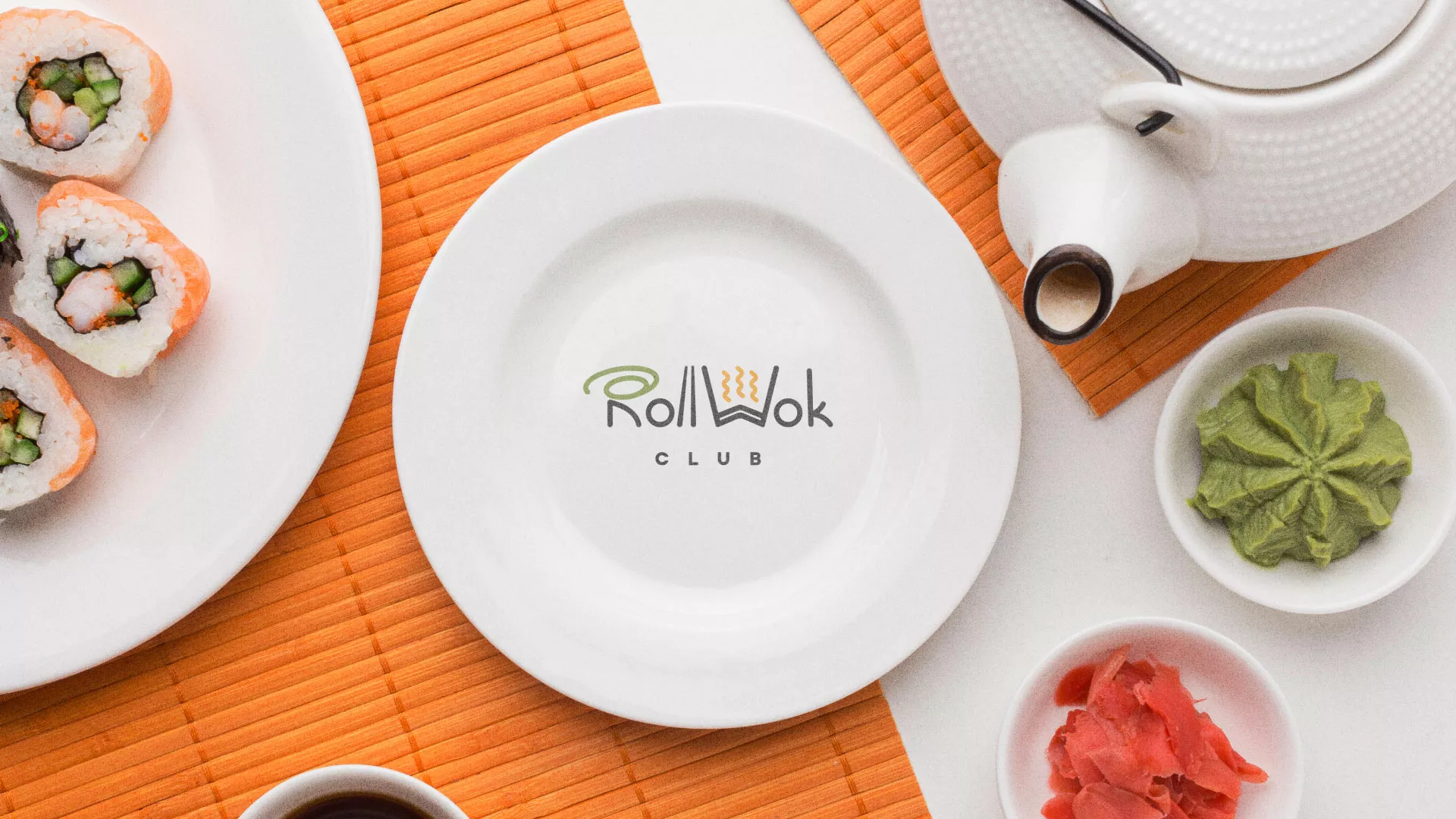 Разработка логотипа и фирменного стиля в Сызрани для суши-бара «Roll Wok Club»